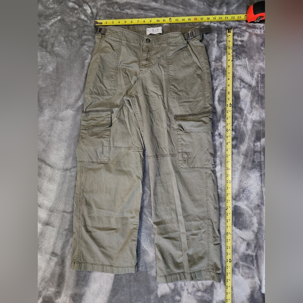 Hollister Womens "Greige" Cargo Pants